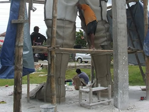 MOLDING WITH FIBERGLASS